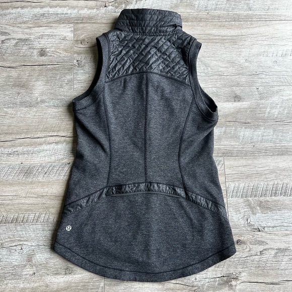 Lululemon Rare Rebel Runner Vest - Picture 6 of 16